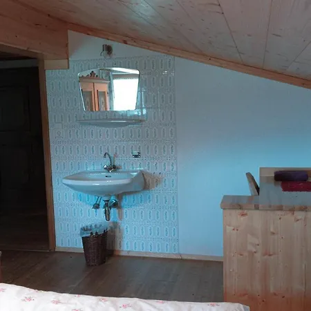 בית חווה Unterholzhof *